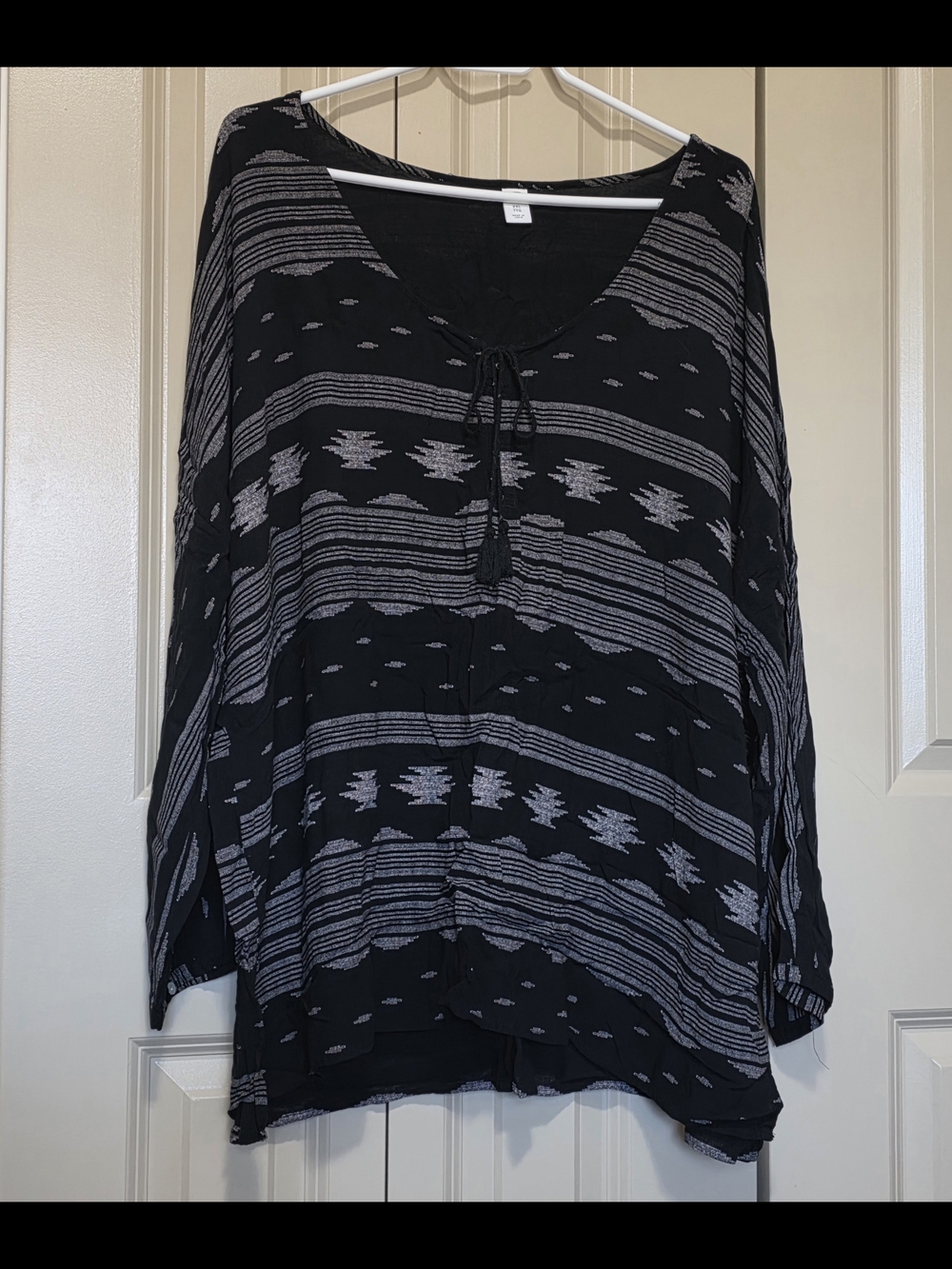 Black & Gray Patterned Boho Tunic Top
